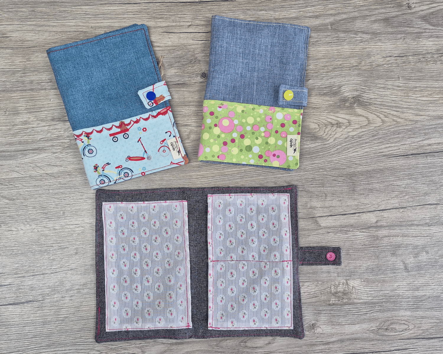 pochette pour carnet de vaccination pour enfant